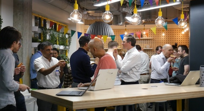 MartinJee's tweet photo. Great night at #CordaCodeClub last night our 6 teams were working hard to get their Exchange Cordapps ready for the big demo night at the final next Tuesday! @Cordablockchain https://t.co/mCJFu45Za8