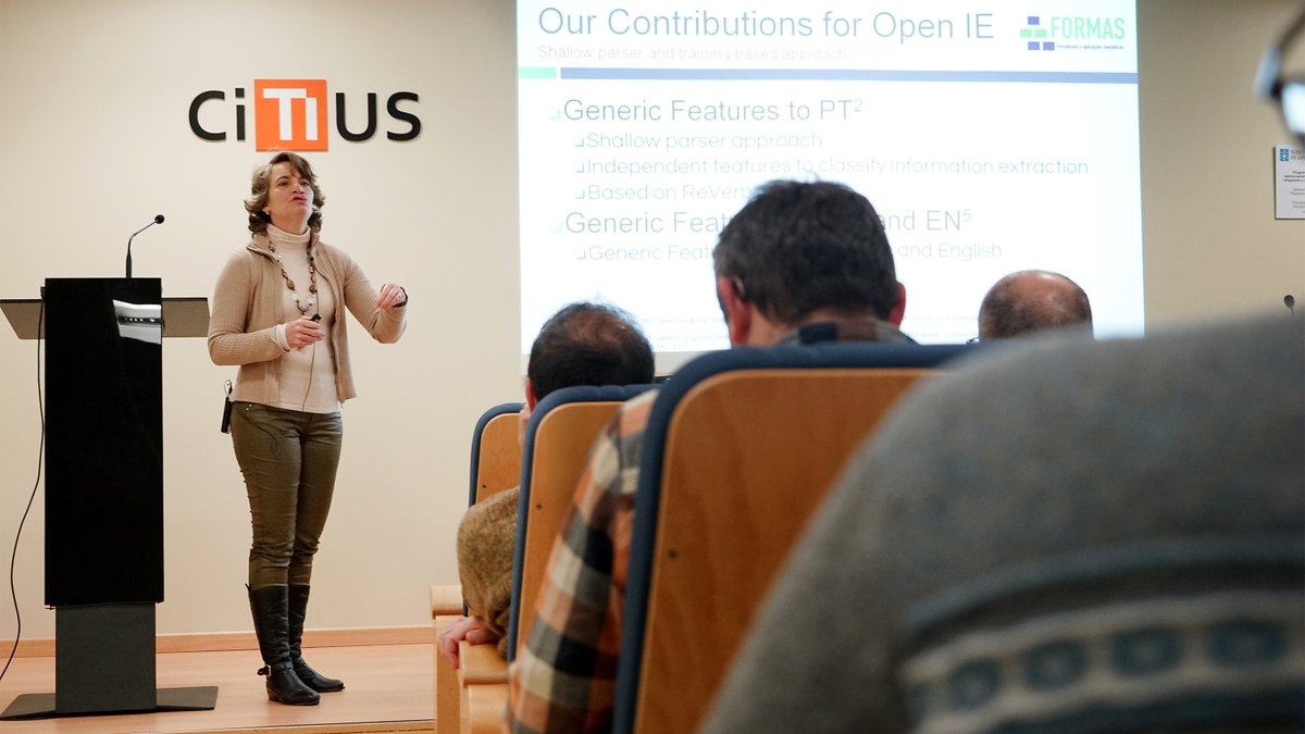 citiususc's tweet photo. Yesterday we had the pleasure to welcome Prof. Daniela Barreiro from @ufbaempauta, who gave a lecture at the center about the purposes and ability of #OpenIE methods to achieve a multilingual system to extract facts from natural language sentences

 👉🏽 https://t.co/WGna4IA789 https://t.co/MEPByKOJ4d