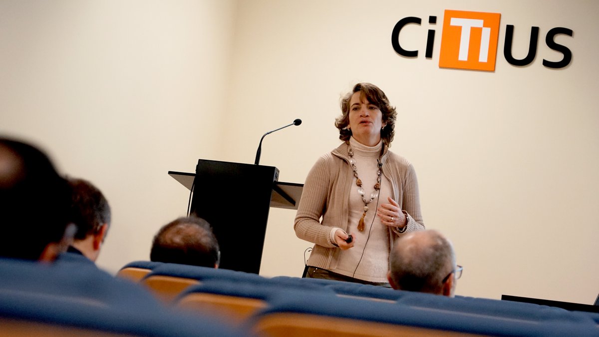 citiususc's tweet photo. Yesterday we had the pleasure to welcome Prof. Daniela Barreiro from @ufbaempauta, who gave a lecture at the center about the purposes and ability of #OpenIE methods to achieve a multilingual system to extract facts from natural language sentences

 👉🏽 https://t.co/WGna4IA789 https://t.co/MEPByKOJ4d
