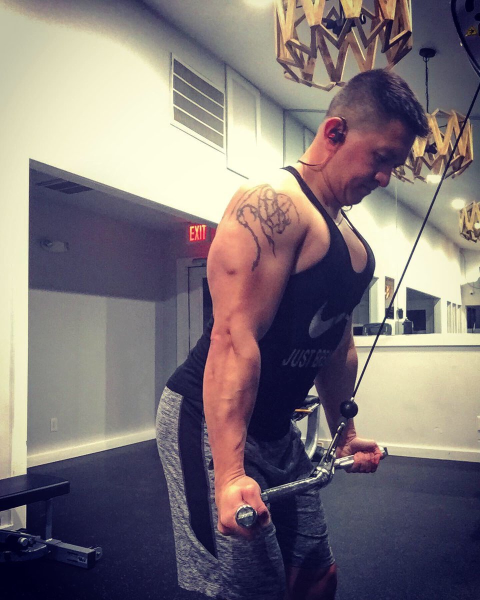 JamesHayes1138's tweet photo. Upper Body...Again!
https://t.co/2pI9qH5P2X
#acting #actor#castingdirector #casting #atlanta #losangeles #newyork #muscle #gains #castingcalls #instaactors #instaatlanta #instaacting #instacastingdirector #gym #fitness #artist #actorslife #instagood #hollywood #audition #love https://t.co/ktekEZt5bP