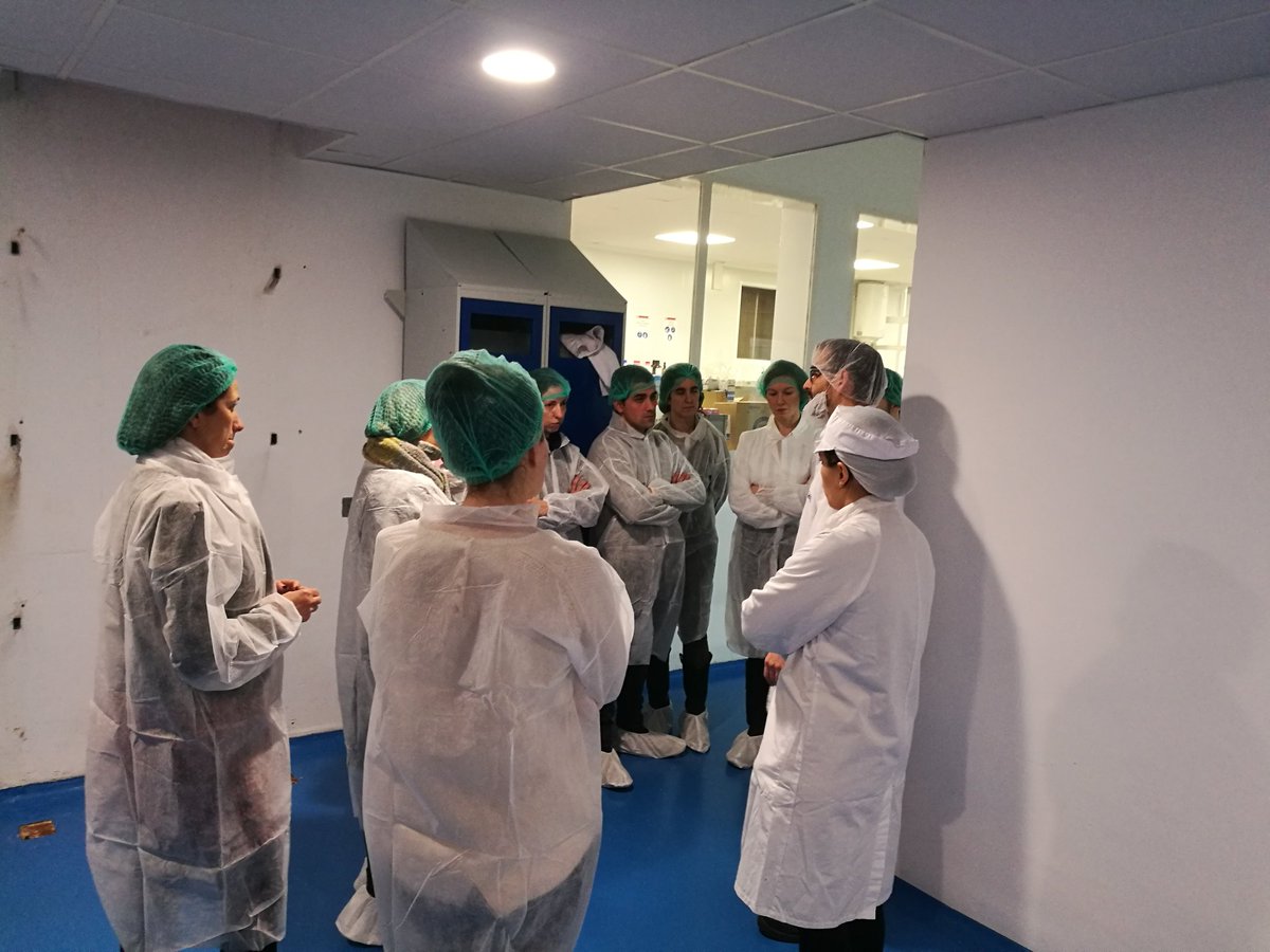 Hoy repetimos visita a #Lactiber con otro grupo de empresarios y directivos de #LeonEsp potenciando relaciones locales y networking. Porque #LeonseMueve