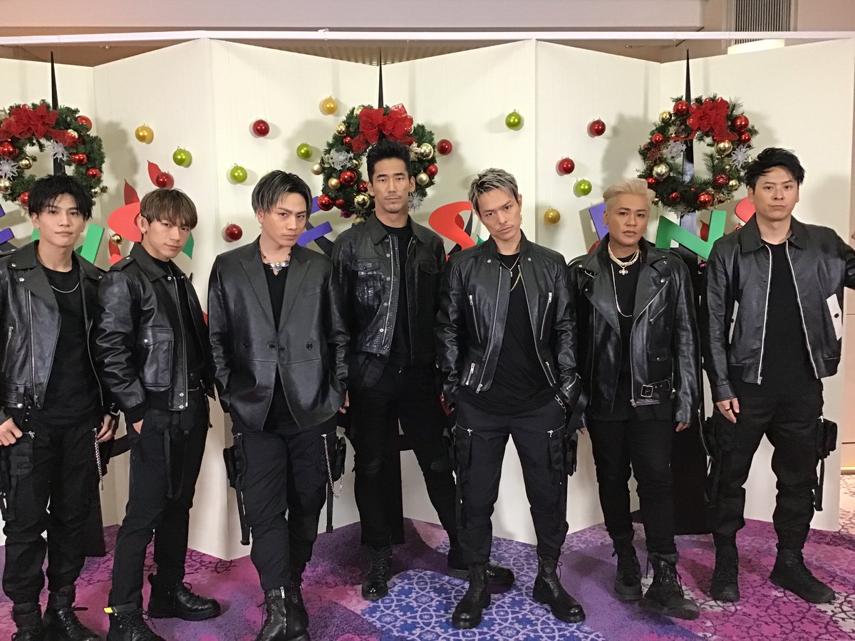 Fns歌謡祭 公式 Fns歌謡祭第1夜 放送中 まもなく 三代目 J Soul Brothers From Exile Tribeさんが登場 お見逃しなく ハッシュタグ Fns歌謡祭 を付けて みなさんツイートしてね 三代目jsoulbrothersfromexiletribe 冬空 T Co
