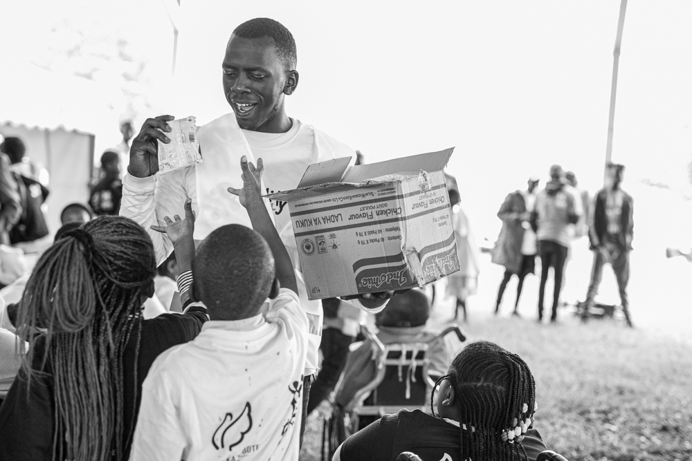 CURE_Kenya's tweet photo. .@IndomieKenya Thank you so much for the gifts during the #AbilityFestival2019 @abilityfestke @daddyowenmusic #TheFutureIsAccessible https://t.co/5kYlzvEdoO