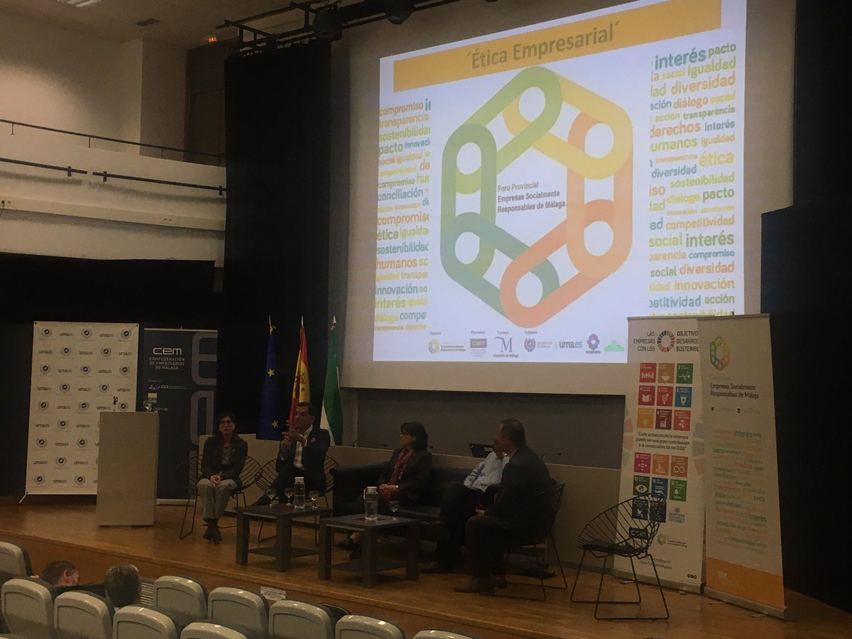 ForoRSEMalaga's tweet photo. Abrimos coloquio y damos por finalizada la jornada de ‘Ética empresarial’, Mesa de debate de expertos #SoyRSE, #ODS, #empresas https://t.co/MR201uSjWz