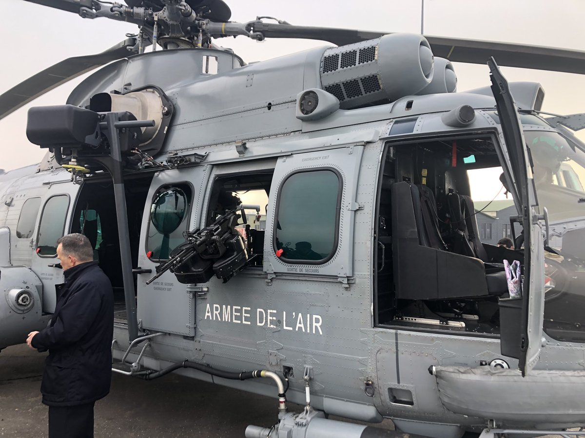 Fier de faire découvrir à mes collègues députés <a href="/AN_Defense/">Commission de la Défense</a> la base aérienne <a href="/105Evreux/">Base aérienne 105 Evreux</a> lors de la présentation annuelle des moyens et des missions de l’armée de l’air. 
Merci au personnel de la base pour leur accueil.
<a href="/IHEDN/">IHEDN</a>