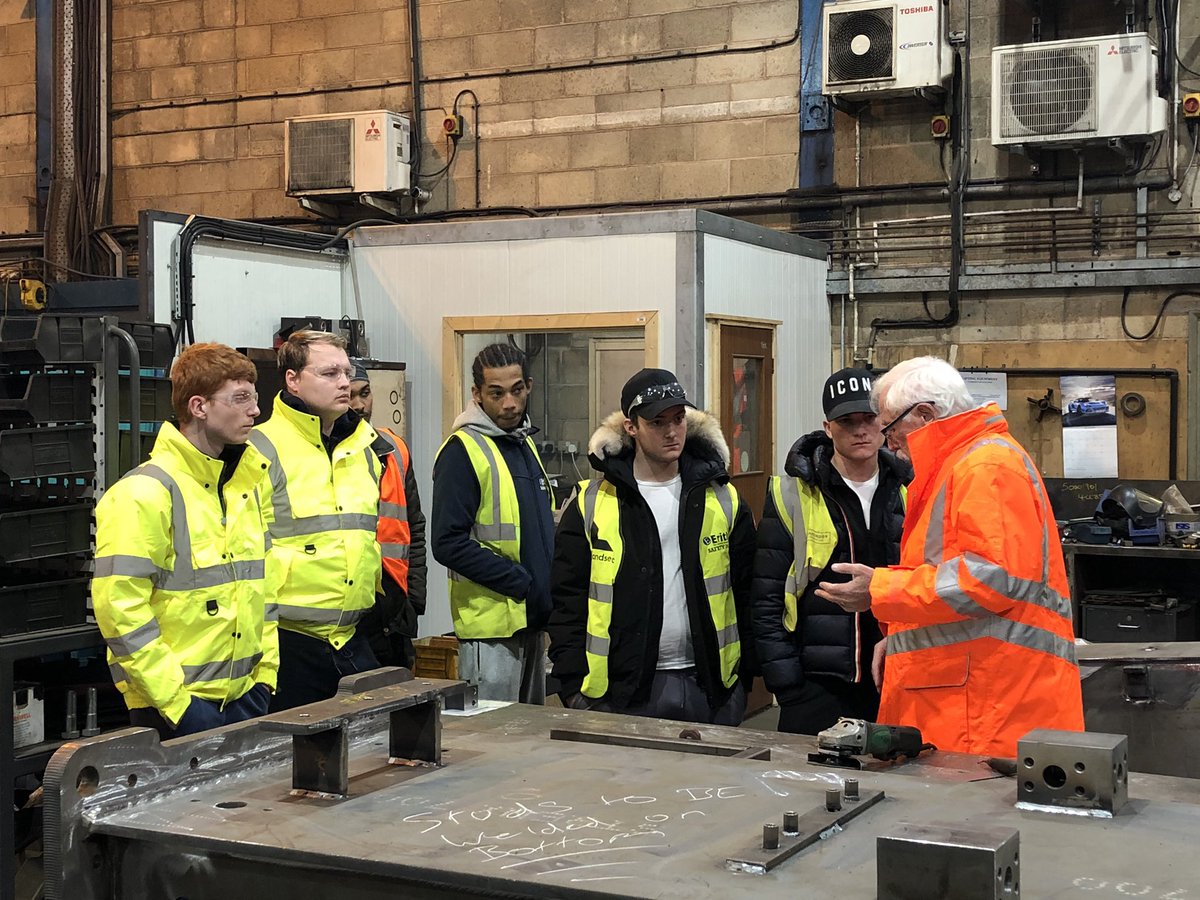 We’re at ISP <a href="/KocurekExcavato/">Kocurek Excavators</a> today with a group of demolition apprentices from <a href="/ColemanGroup_UK/">Colemans</a> @KeltbrayGroup <a href="/sbsdemolition/">Syd Bishop & Sons</a> @EnconConstruct and ERITH