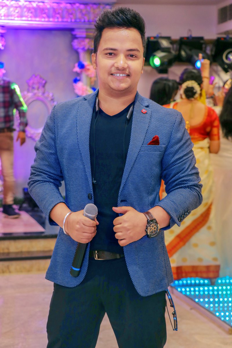 VjRISH's tweet image. Hosted a show for Platinum Queen&apos;s Club and enjoyed a lot
#anchorrishabhsrivastava #anchorrishabh #anchor #host #emcee #vjrish #vj