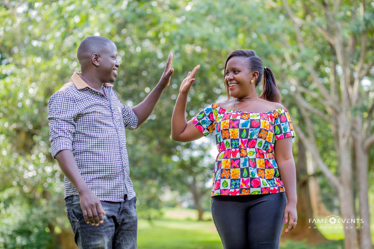 fameevents_'s tweet photo. How best can you talk about love?
Let's see lovers already at the streets lol 🙄
@mukasa_calvin @MCartar20 @EddiePages
#memorylanes #WEDDINGPHOTOGRAPHY #preweddingshoots https://t.co/YFVJm8oCjE