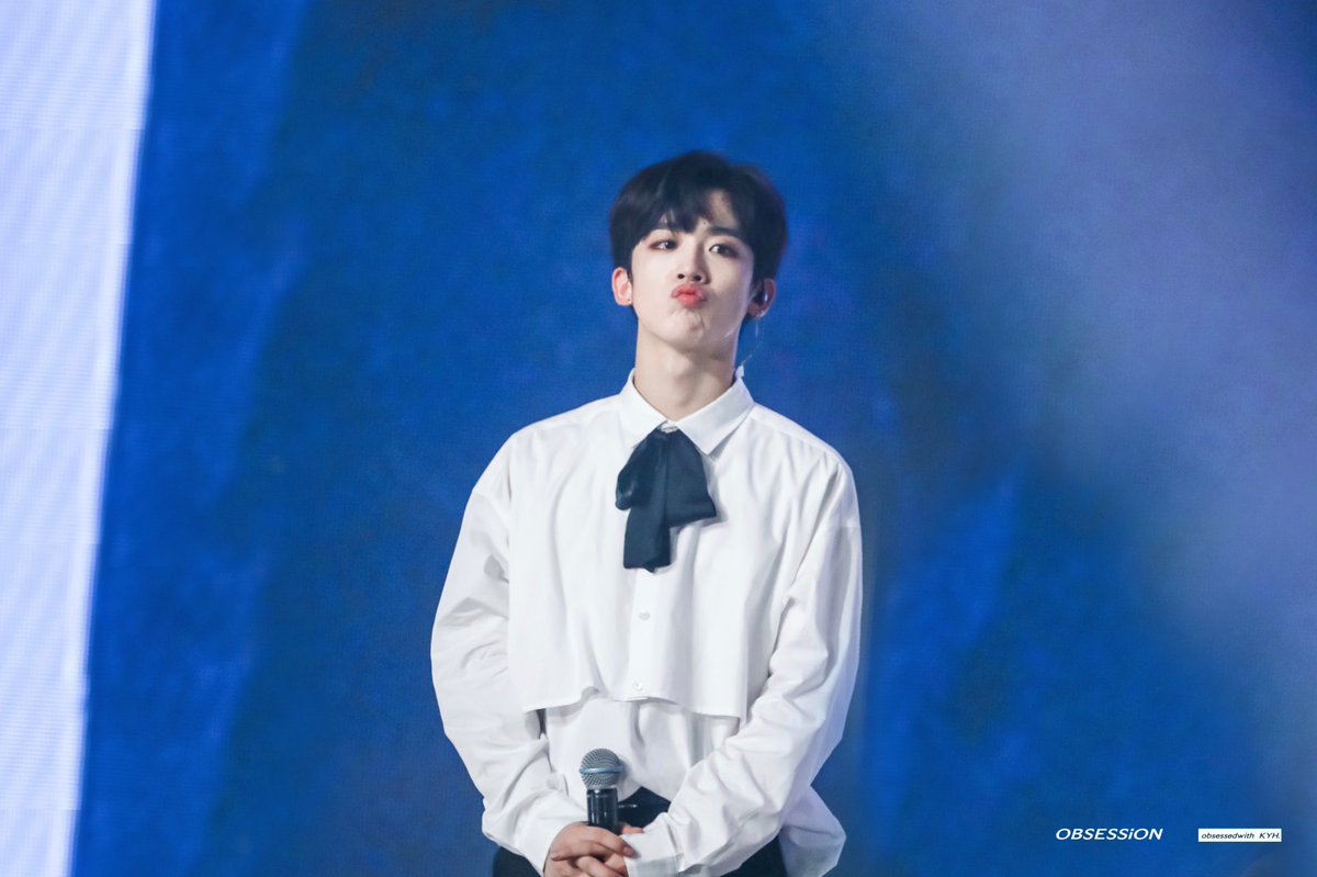 obsession_k922's tweet photo. 190827 / premier show-con HQ

   0827-1204 ❣️ 100 days

#X1 #엑스원 #요한 #김요한 #YOHAN #KIMYOHAN @x1members @x1official101 https://t.co/eH38BB9bGh