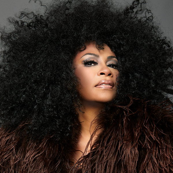 TheMouthSoap's tweet photo. The MouthSoap Exclusive: Jody Watley Shows Her Real Love For The Holidays In Concert Tour ‘The Colors Of Christmas’: https://t.co/XYbLepXBNv #themouthsoap #themouthsoaptv #JodyWatley #TheColorsofChristmas #ColorsOfChristmas #SanDiego #SanDiegoTheatre https://t.co/13d5gwA6xB