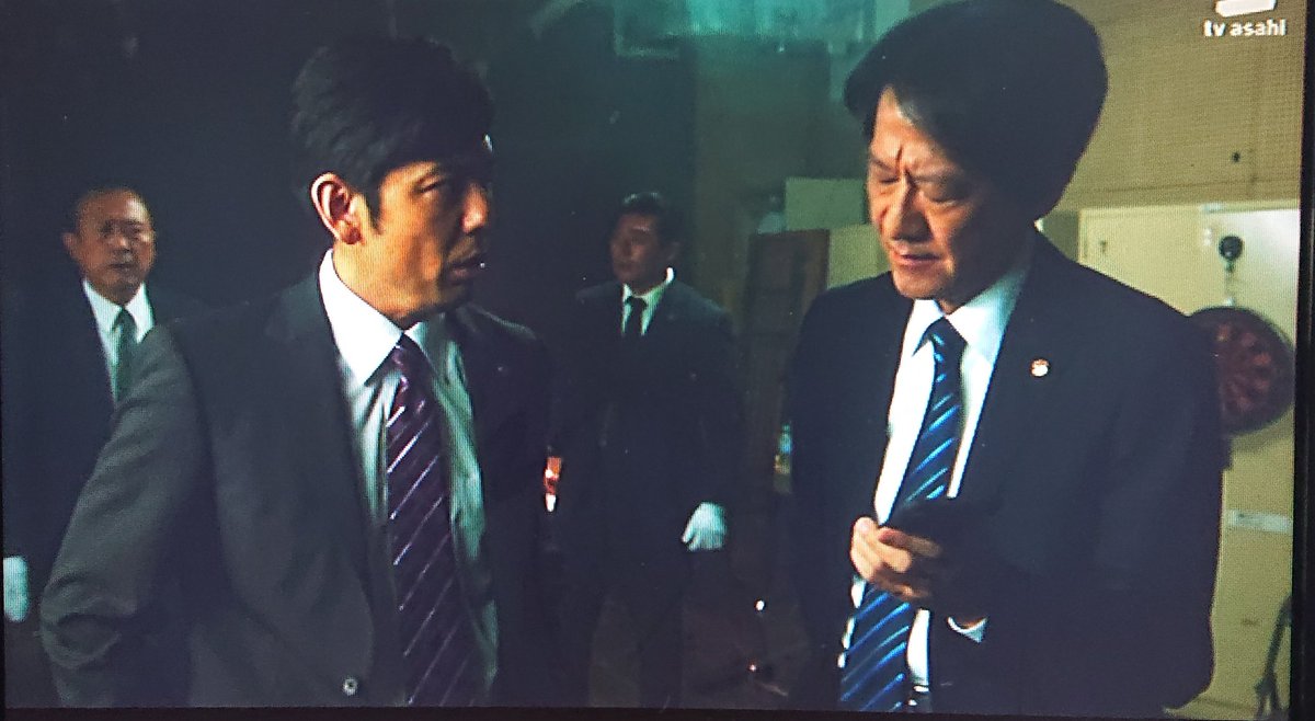 19年12月4日 相棒で 伊丹 が話題に トレンドアットtv