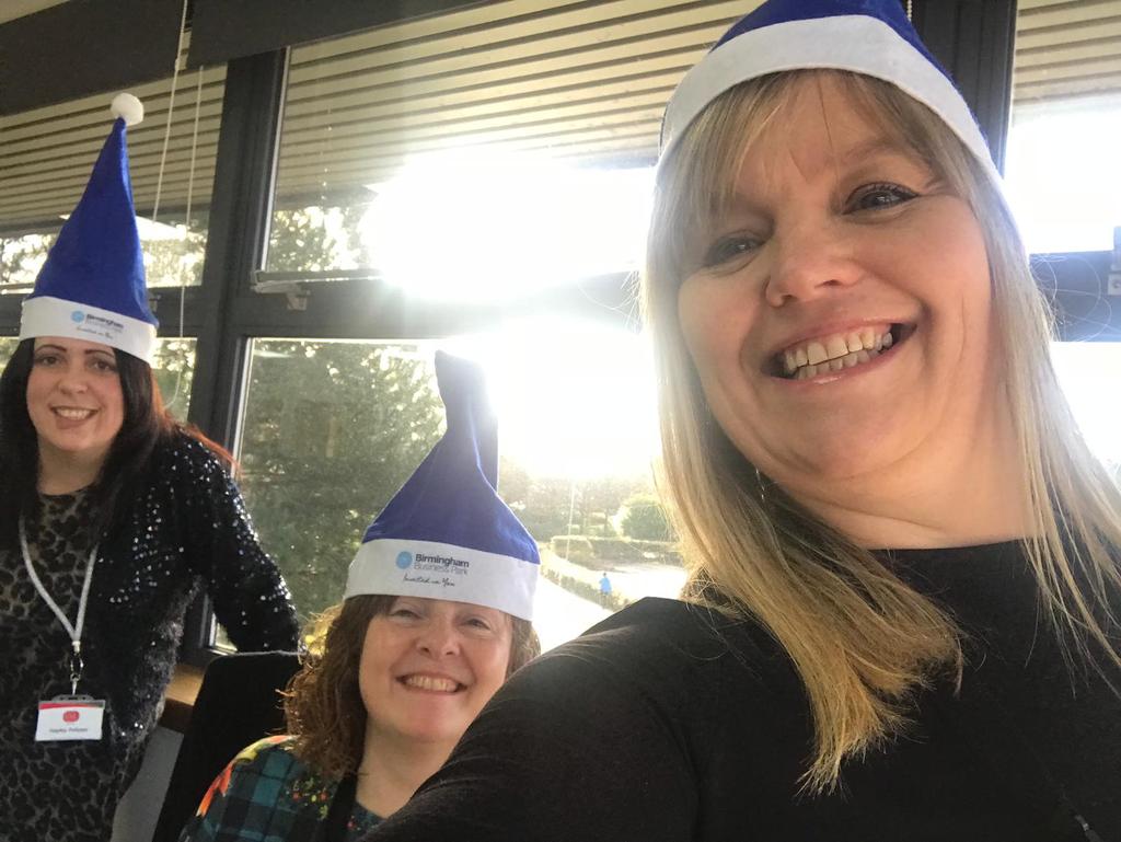 birmingham_bp's tweet photo. Don't forget to tweet your festive photos tomorrow @birmingham_bp #BBPChristmasFun we have great prizes via @RW_Birmingham 

"Invested in You" https://t.co/aon8S4CcoP