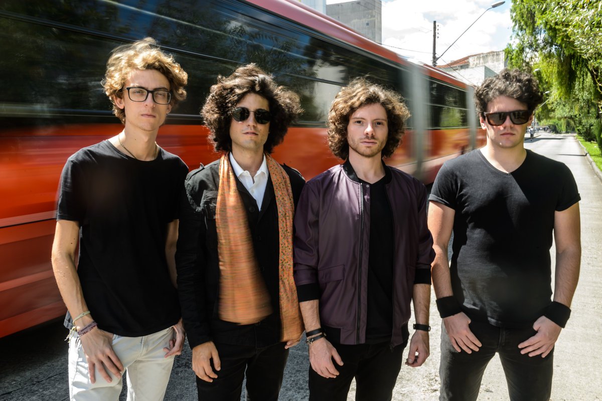 BRMusicExchange's tweet photo. The Brazilian band Newholly announced a new album during their latest tour! The new record doesn't have a name yet, but it should be released next year. 

Learn more about the band inspired by The Beatles.

https://t.co/uXG73GA5Os
 
#bme #newholly #beatles #brazilianmusic https://t.co/vMZm8tCJy5