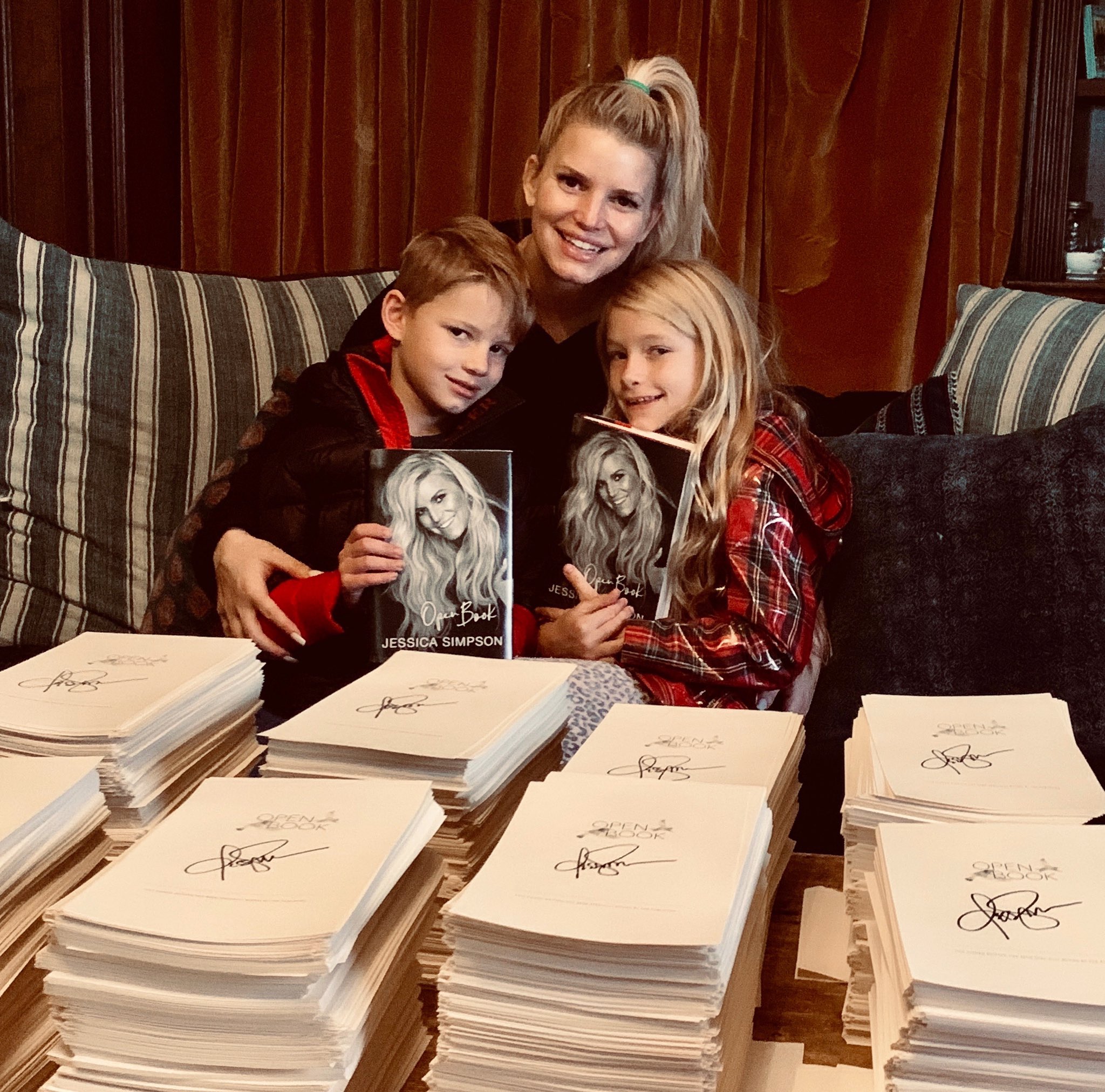Jessica Simpson I Can T Believe This Day Is Finally Here This Is The Cover Of Open Book My Memoir Which Is Coming Out Feb 4th This Book Has Been Both The Hardest And Most Rewarding Experience Of My Career So Far I Can T Wait To Share It With You