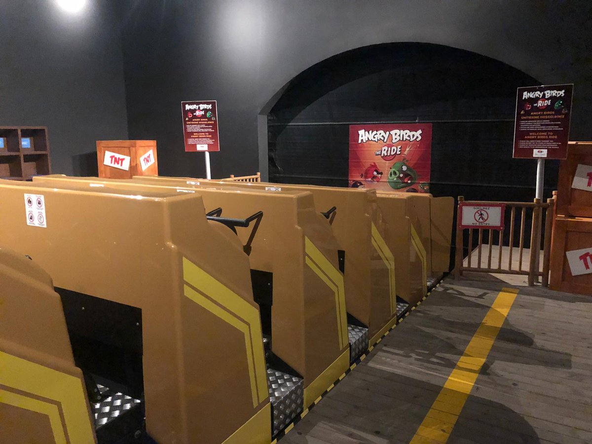 We love visiting past clients to see how they're getting on. This week <a href="/terrymonkton/">Terry Monkton</a> headed to @isfanbul_ Theme Park to meet with their team.

The park is home to one of our 4D Effects Cinemas and a Cobra Motion Theatre, installed back in 2013.

And they're still going strong! 💪