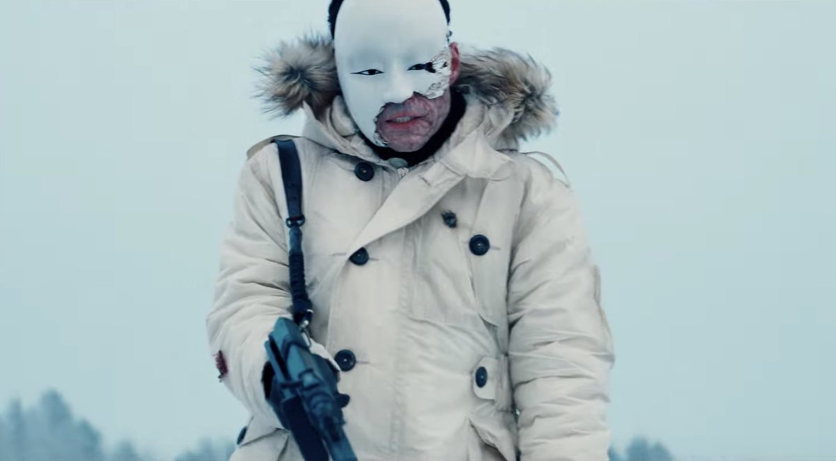 #NoTimeToDie is co-written by Phoebe Waller-Bridge and shot by #LaLaLand &amp; #FirstMan cinematographer Linus Sandgren.

See the first trailer for the new Bond: bit.ly/33MOXiK