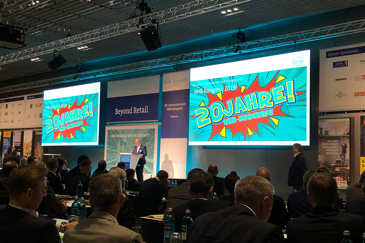 Erste Impression vom 20. BHB-Kongress heute und morgen  in Wiesbaden

Unter dem Motto "Beyond Retail" treffen sich Experten aus dem Handel, um sich über Chancen und Herausforderungen der Zukunft auszutauschen.

Für uns vor Ort: VIDERO Sales Director Marcel Johne!
