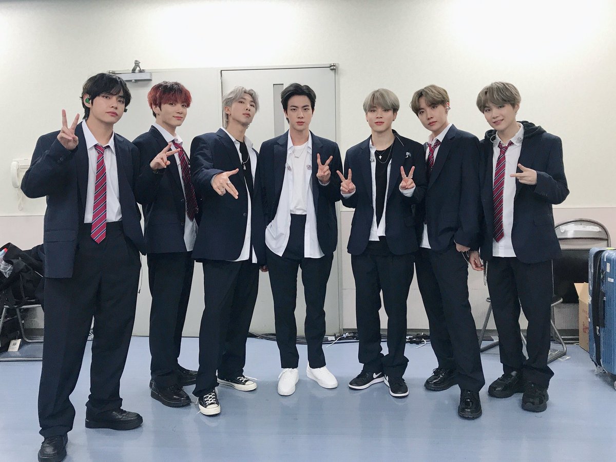 MaArmyna's tweet image. 幸せな1日だった( ；o； )💜
#MAMA2019BTS 
#HappySeokjinnieDay 
#FNS歌謡祭bts