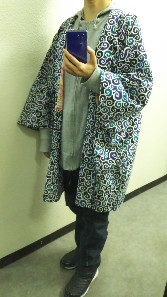勇魚 A Twitteren 今日はその平凡な洋服の上に羽織でちょっくらコンビニへ 和洋折衷コーデヰネヱト パーカーイン着物普及協会 男の 着物姿 我流流 着物自画撮り部 Kimono 着物 男着物 着物男子