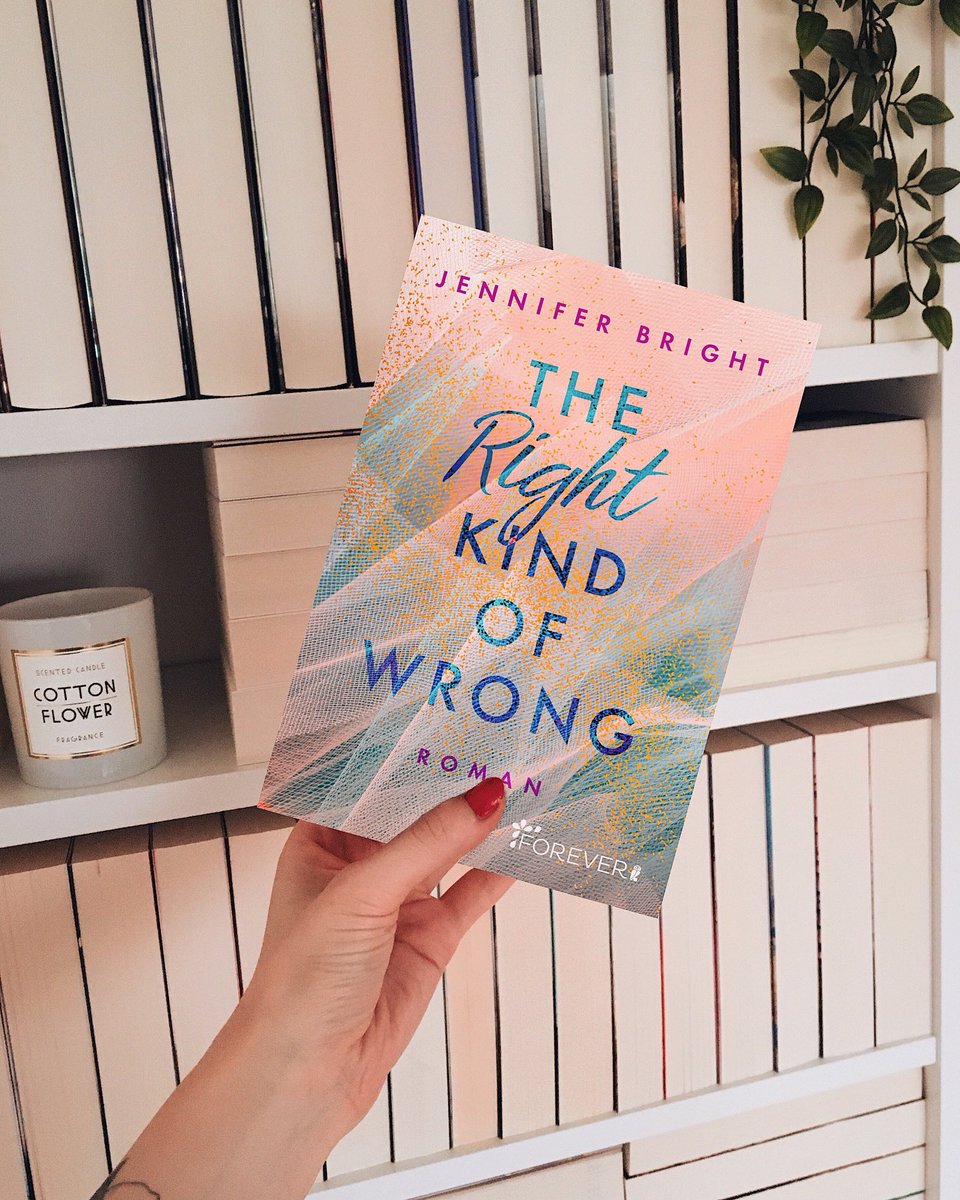 Ihr könnt nun auch das Taschenbuch vorbestellen. Das Erscheinungsdatum wurde vorgezogen auf den 31.01.2020. 🥺♥️ 

 >> amzn.to/34R0ajt <<