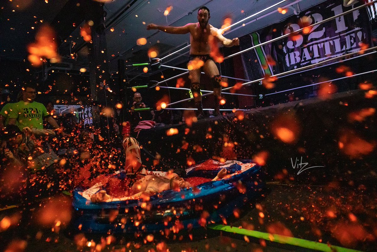 EFFYlives's tweet photo. When I ask promoters to book me in weird stuff, this is exactly what I’m talking about.

Chokeslammed @EddieVanGlam into 40 gallons of jello. 

Found myself jello-boarded moments after! https://t.co/zpDYVopi5h