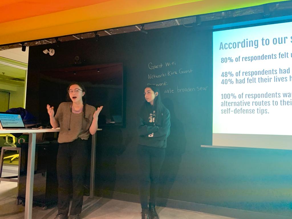 itsfarwa's tweet image. Huge thanks to the @KiraSystems team for hosting young entrepreneurs from @JACentralON @ja_canada for #startup pitch night! 

And judges from @snaptravel
@secondclosetca @explorux @ursaeducation &amp;amp; @DeloitteCanada for their feedback. Incredible talent in this room!