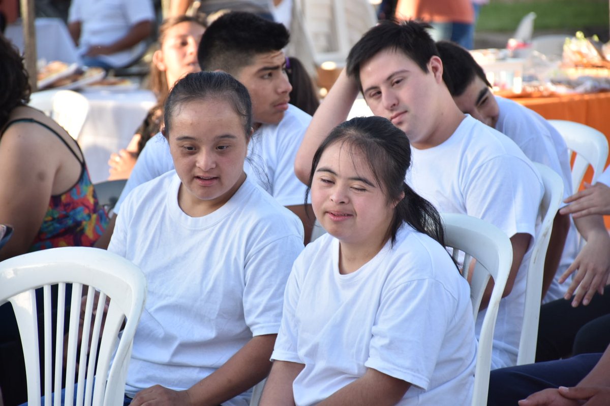 ♿ MÁS #InclusiónReal PARA #Charata

🎉CHARATA TIENE SEDE DE IPRODICH
🏢💜En la tarde de ayer siendo el Día Internacional de las #PersonasConDiscapacidad, junto al equipo de Iprodich y vecinos inauguramos un Nuevo Espacio de inclusión.