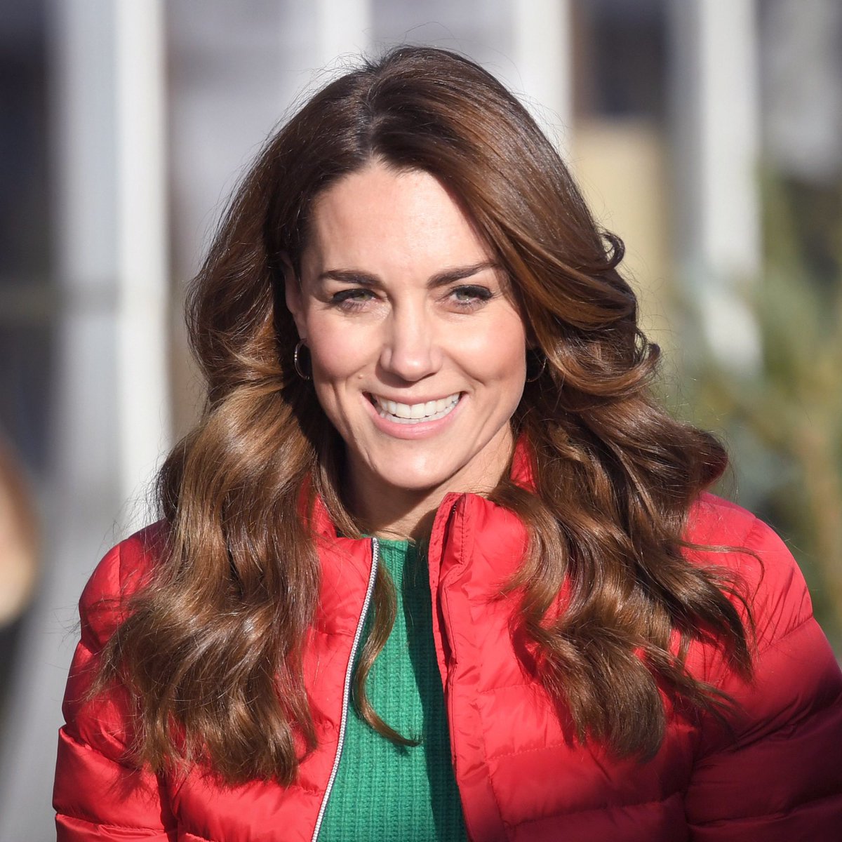 As always, KateMiddleton does a blow dry better than anyone else ?? The ...