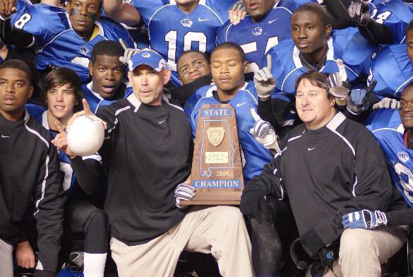 CoachRudyG's tweet photo. 10 years ago I was blessed to win my first 5A state championship as a Defensive Coordinator at Demopolis High School- a life-long memory!! Good luck to all the Alabama High schools competing for STATE CHAMPIONSHIPS today. #Bluemap #ForeverBonds https://t.co/BIU3hgvYDA