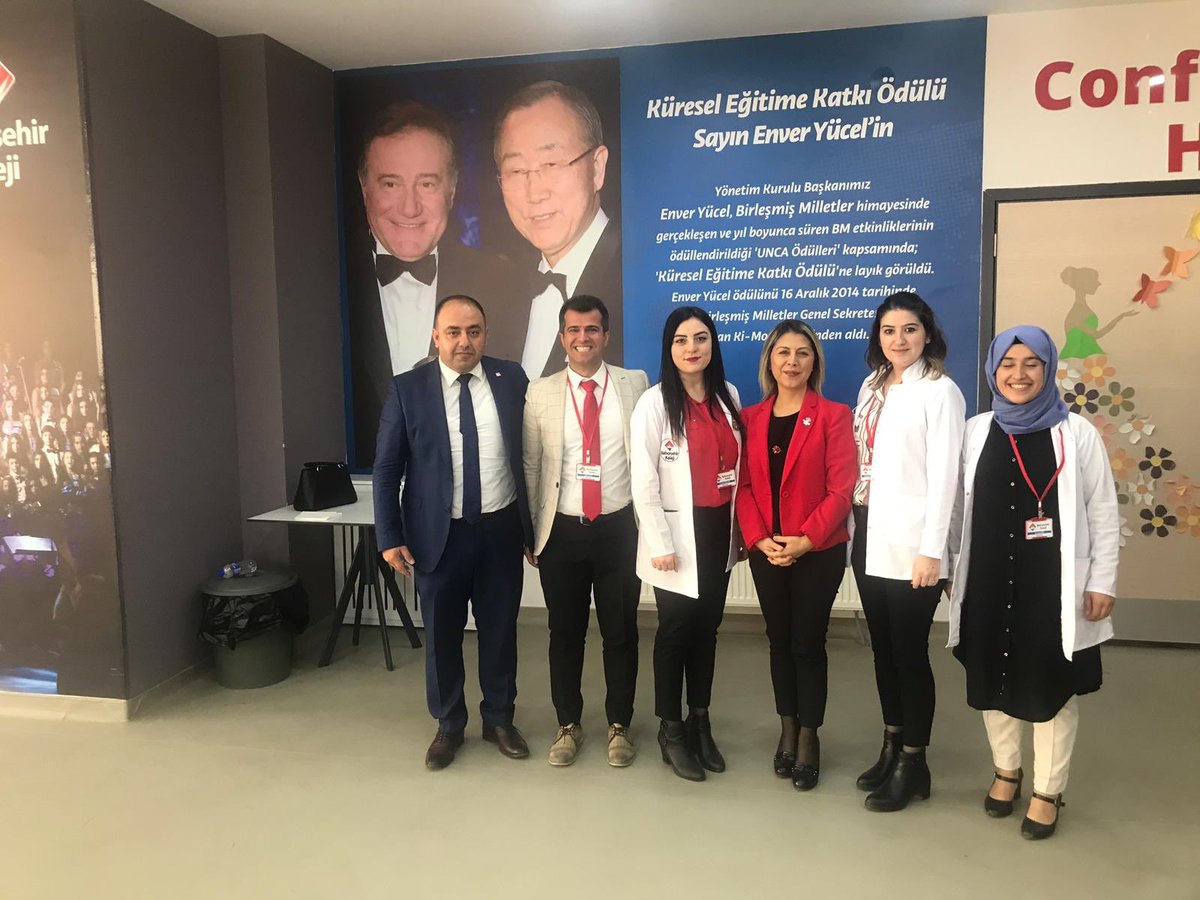 Bugün harika çocuklarla ve onların muhteşem öğretmenleri ile tanıştım. Keyifli hikayeler dinledim ve yaratıcı oyunlar öğrendim. Çoook teşekkürler <a href="/bk_silopi/">BK Silopi Kampüsü</a> 🙏❤️💙  #bahçeşehirkoleji #silopi #şırnak