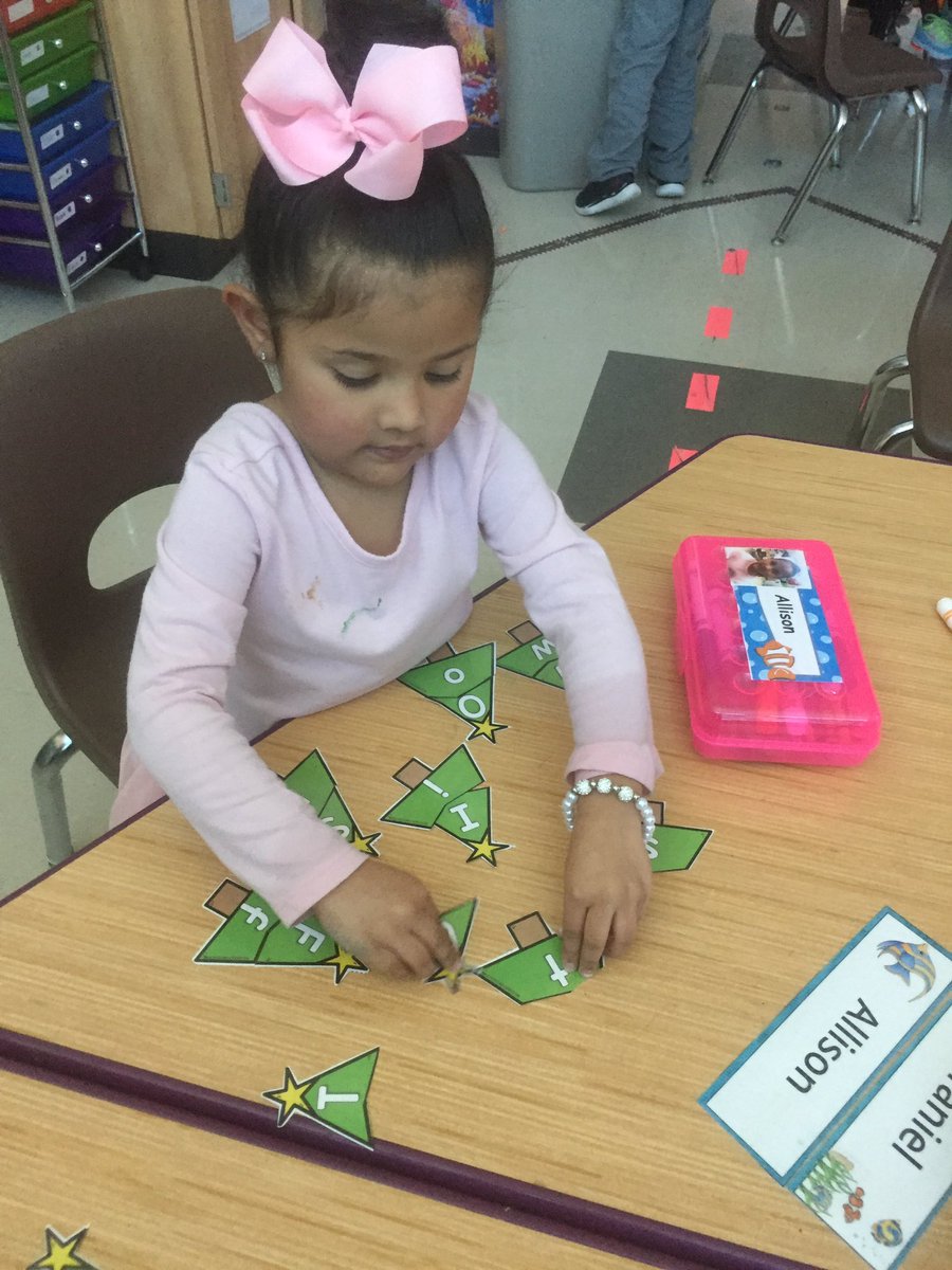 CoombsClass's tweet image. Lots of Christmas going on in Coombs class!  Pre-K decorated their very own classroom tree.  And matching uppercase and lowercase letters to create Christmas trees is pretty cool too.  @CoombsClass @DukeElem