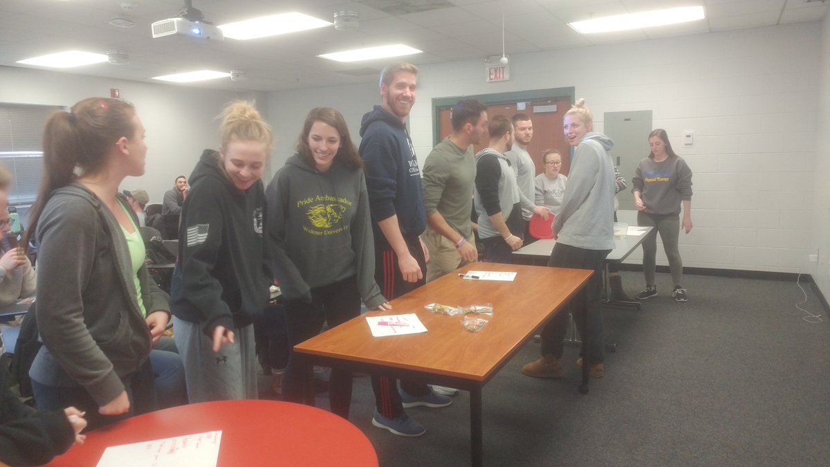 Last day of class so decided to have a trivia contest as a review session. Totally losing control but fun anyway. #dptstudent <a href="/WidenerUniv/">Widener University</a>