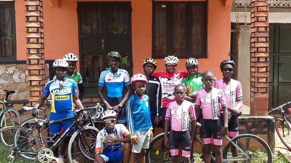 Tomás Mac an t-Saoir tweet media