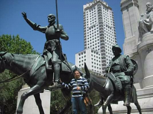 latablablog's tweet photo. @PDVSA Como todos los miembros de la #generacion2007 Rojas fue objeto de un proceso de captación y adiestramiento que incluso involucró a factores internacionales. En su caso AD lo envió en 2010 a #Madrid al Instituto Pablo Iglesias del #PSOE a un curso de formación política https://t.co/kpujXRX7uh