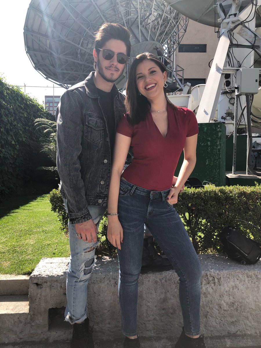 Hoy en #RadarUrbano tendremos en el estudio a <a href="/fano_mx/">FANO</a> y <a href="/callejomx/">CALLEJO</a>, además el ESTRENO MUNDIAL del nuevo video de <a href="/xunddy/">XUNDDY</a> 📺 Nos vemos a las 3:00pm por #TelehitUrbano 🎤