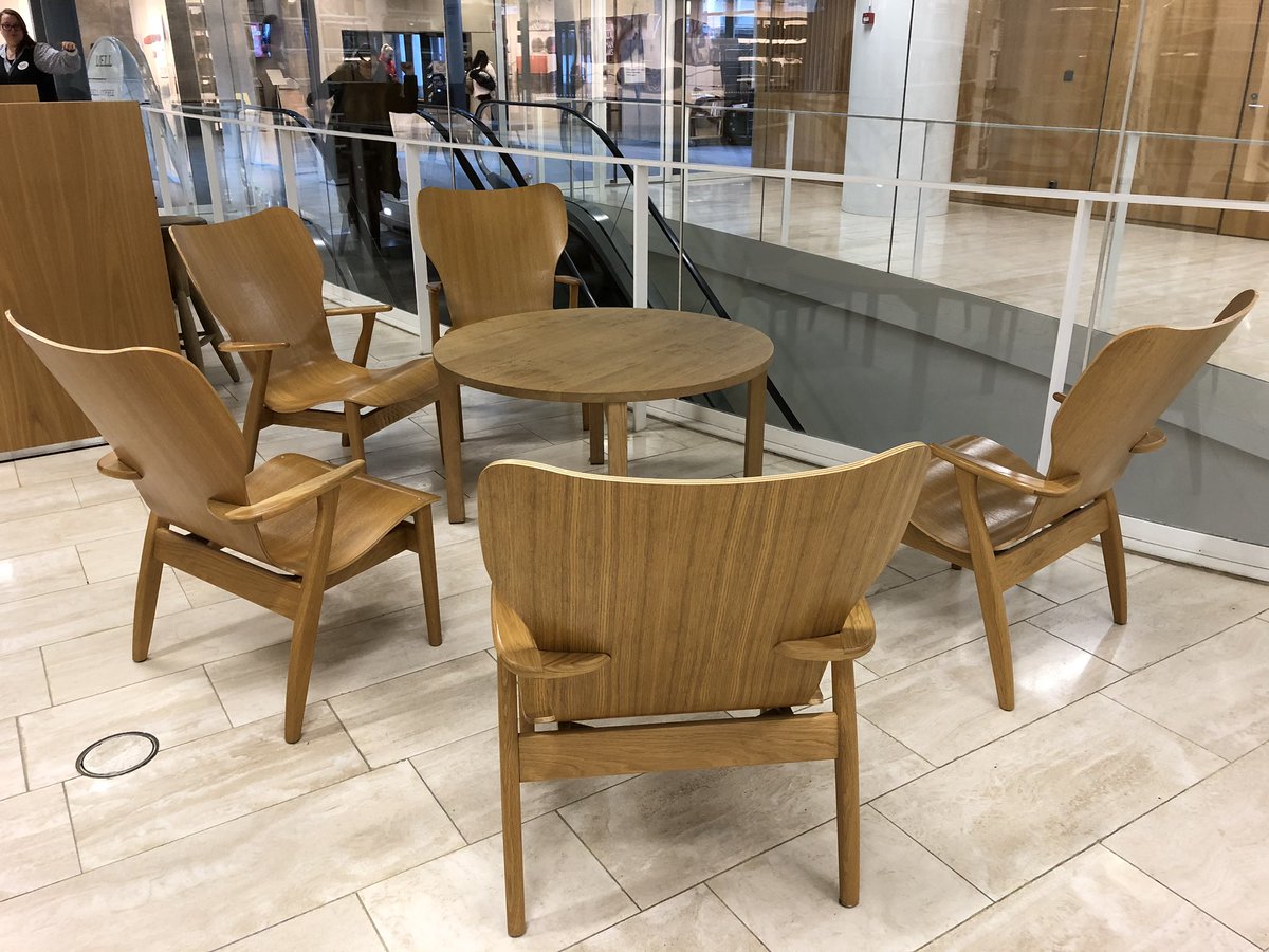 joanna_ball's tweet photo. Another day, another beautiful Nordic Library... Today Helsinki University Library at Kaisa House - lots of flexible spaces, white curves, and furnished with Finnish design classics @HULib #KBInno https://t.co/hPnIS5RKeb