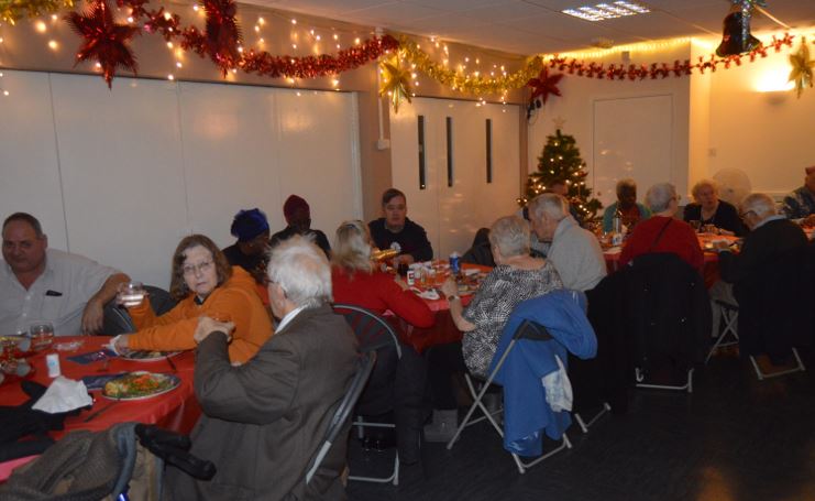 CanadaMayflower's tweet photo. Full house at Canada Estate TRA Pensioners Xmas Party 2019 today, Barry &amp; Jan Duckett welcomed @SouthwarkMayor @coyleneil @steviecryan &amp; over 57 guests.
Real #communitymatters #Rotherhithe #SE16 #Southwark
Thank you to sponsors. https://t.co/3jZkpjMcRH