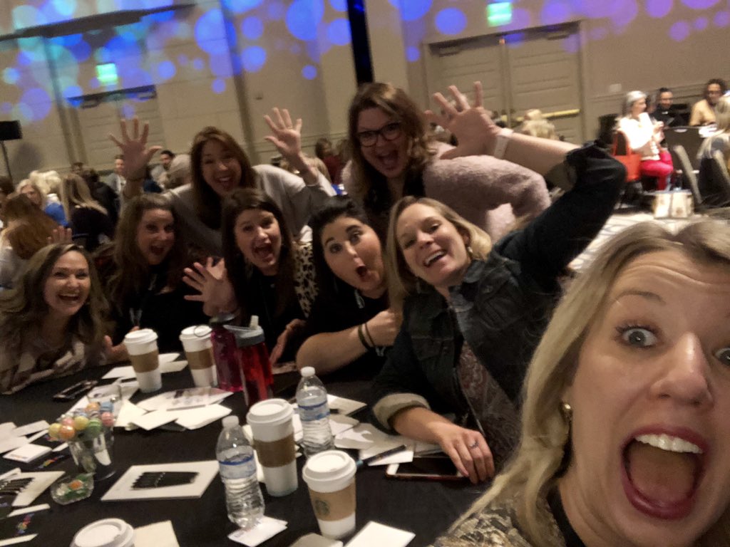 Lindsey Volney tweet media