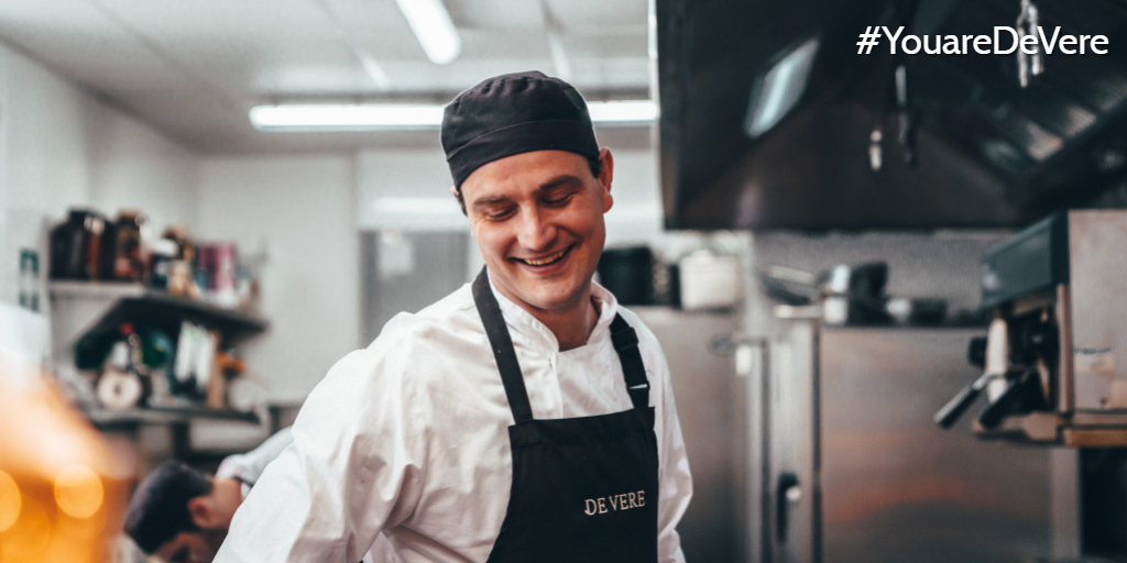 DeVereCareer's tweet photo. De Vere Beaumont Estate in Old #Windsor are looking for a talented Senior #Chef de Partie to join a brigade that cater for some incredible events for up to 1000 guests!
To find out more click here: https://t.co/GRm0W8YhZz
#YouareDeVere #ChefSocial #CDP https://t.co/cwMGA2ABEk