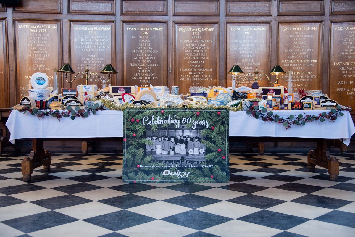 RHChelsea's tweet photo. In a tradition that dates back 60yrs, today we were gifted 268kg of 🧀#cheese by @dairyuk on behalf of generous cheesemakers from all over the UK . Cutting the ceremonial Montgomery Cheddar was Pensioner Monica Parrott. https://t.co/kKRPxwLmTZ