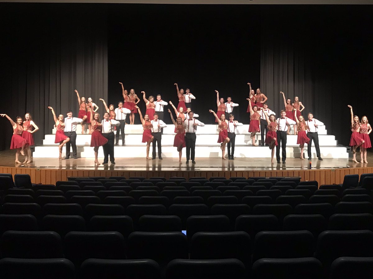 FHS_VIP's tweet image. Today we had our first performance with costumes and our band!! Can’t wait to see you all at the Spaghetti Dinner!!