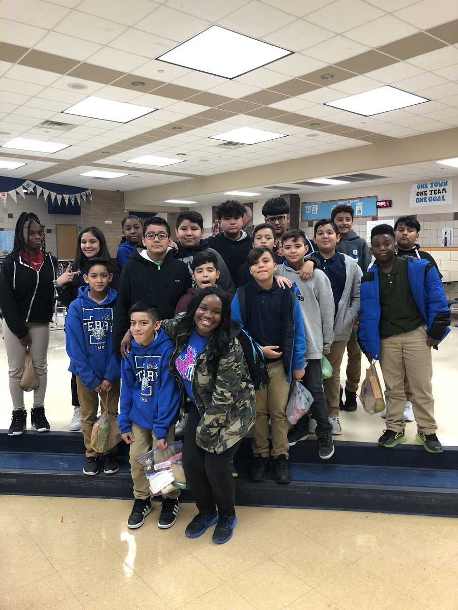 Courtney Cross tweet media