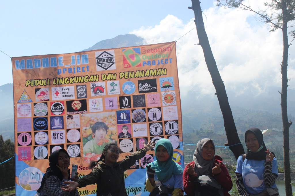 Project 'Seokjin with Luv' di Temanggung untuk memperingati ulang tahun Jin BTS yang jatuh pada Rabu (4/12/2019).