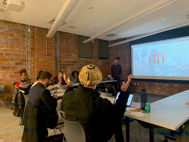 HackCleveland's tweet photo. Thank you civic technologists and technophiles for joining us last night to learn more about City Bureau's Documenters program. We look forward to the evolution of this great resource in Cleveland. 

Click the link below to learn more about Documenters

https://t.co/hQo70RVUrr https://t.co/u6WH8bwZ1m
