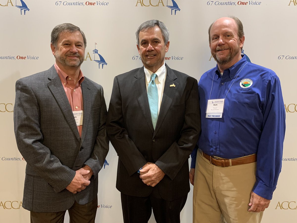 Wiregrass County Commission Chairmen getting together to kick off ACCA Legislative Conference in Auburn. #alpolitics