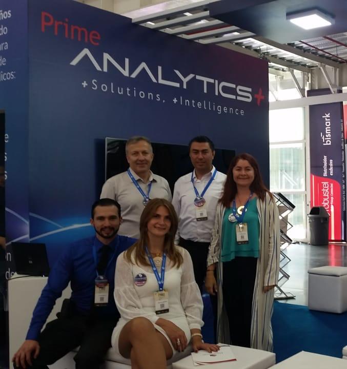 PrimeStoneLatam's tweet photo. Nuestro equipo PrimeStone preparado para #FISE2019, tres días dedicados a transmitir conocimiento sobre las últimas tendencias en la industria eléctrica y la presentación de nuestra nueva plataforma #PrimeAnalytics+. ¡Te esperamos en el stand VE-044 Pabellón verde! https://t.co/ihXaD2s3Kl