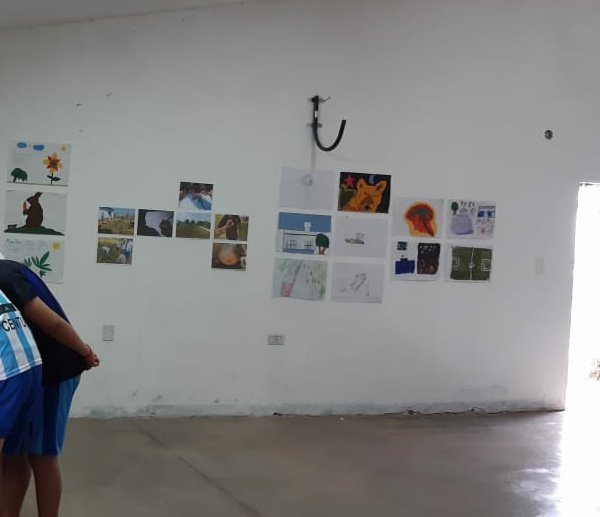 Instituciones de contexto de privación de la libertad realizaron una exposición del proyecto llevado adelante con el INTA, en el que hubo fotos de los trabajos realizados en la huerta. También hubo un taller de alimentación. Felicitaciones al tutor Sebastián Gómez y a los jóvenes