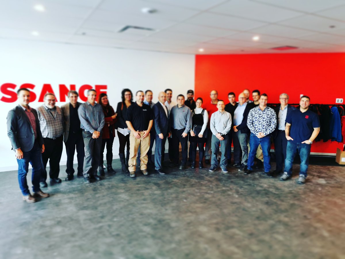 Sous la présidence du maire Marc Parent, j'ai animé un déjeuner d'affaires avec des entrepreneurs de Rimouski désireux d'intégrer la chaîne d'approvisionnement du plus grand chantier naval au pays.