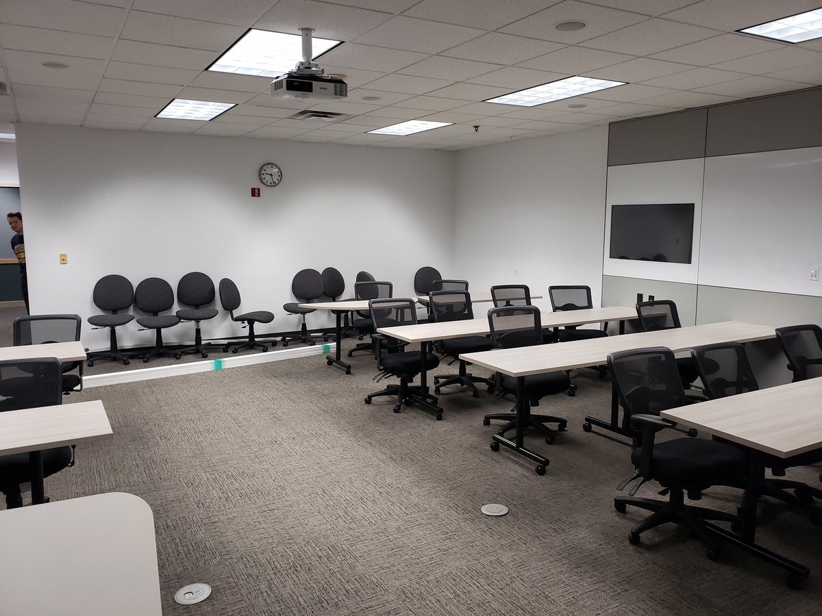 JUCS9999's tweet image. Can you guess what some of coming improvements to classroom D are? #chairrails. #probablygoingtopaintittoo #wevacuumed