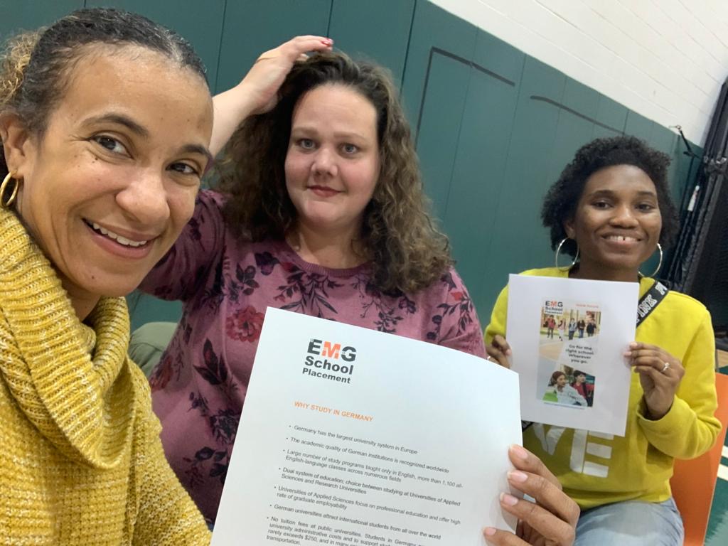 The Vendor event at Frederick Douglass High School in Kentucky, USA. Spreading the word about #study opportunities in Germany and the Netherlands.#collegehelp #studyoverseas #collegeconsultant